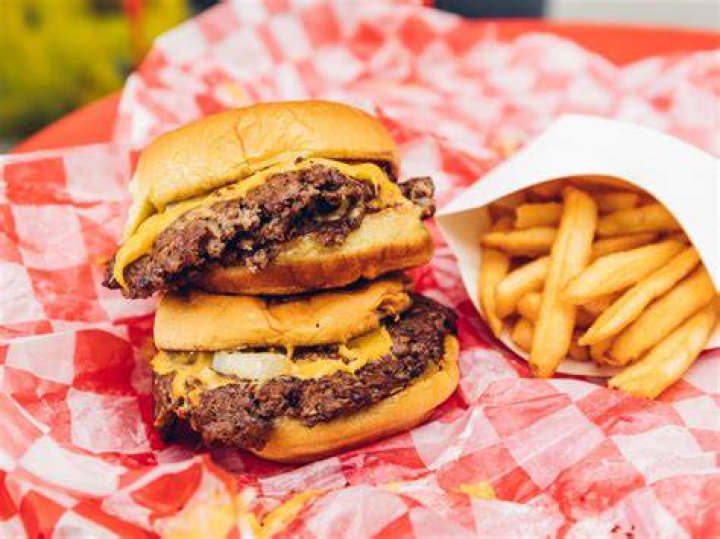 7th St Burger: The Ultimate Guide to the Best Burgers in Town