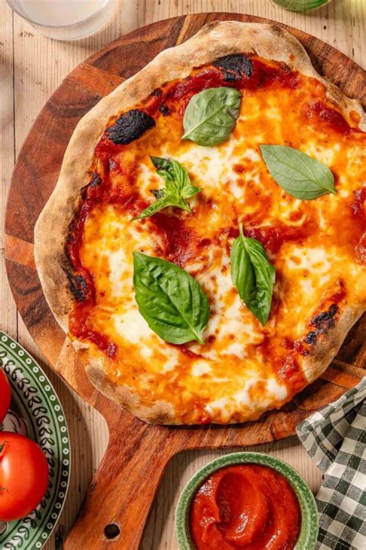 Best Pizza at Amerigo's Franklin!