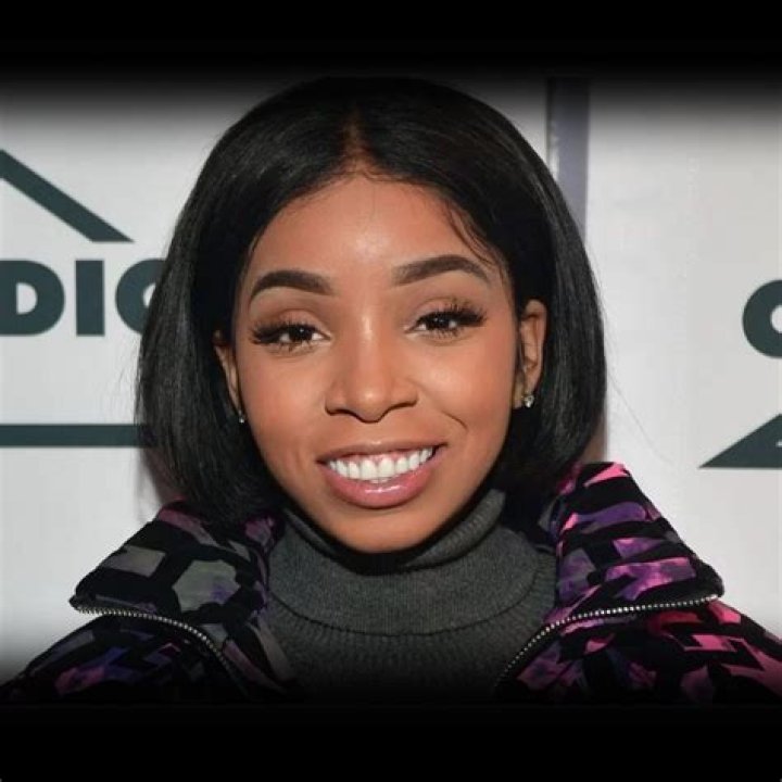 Lightskin Keisha: The Rise of a Social Media Sensation